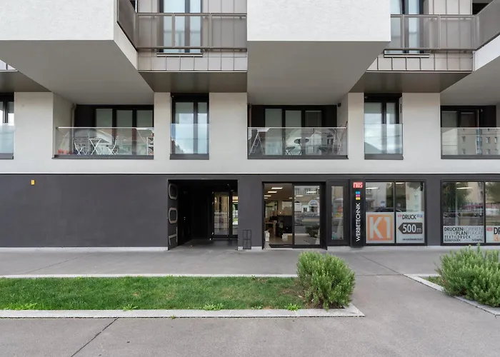 Luxurious Living With Beautiful Terrace Apartman Bécs