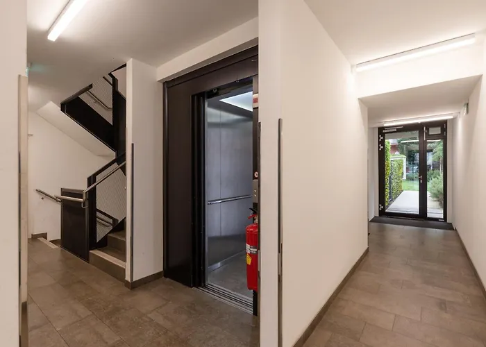 Luxurious Living With Beautiful Terrace Apartman