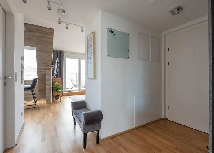 Luxurious Living With Beautiful Terrace Apartman *