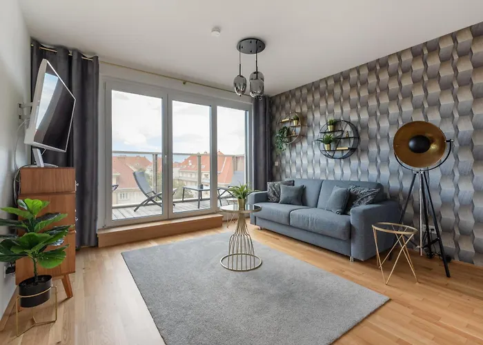 Luxurious Living With Beautiful Terrace Apartman *