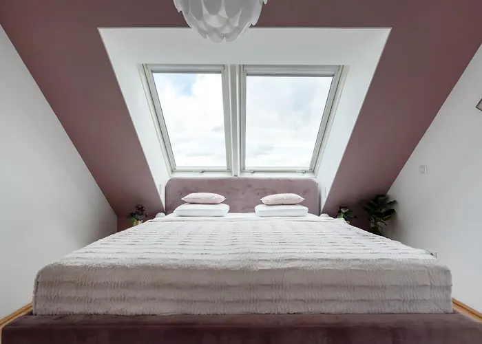 Luxurious Living With Beautiful Terrace * Bécs